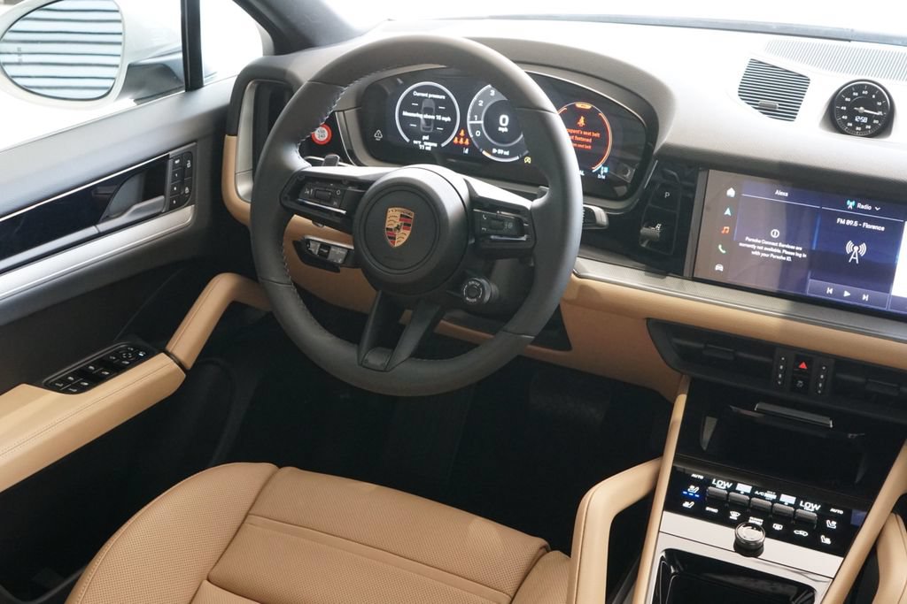 New 2026 Porsche Cayenne Coupe AWD/4WD image 29