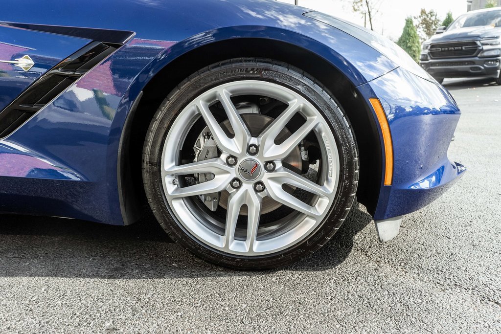 Used 2018 Chevrolet Corvette Stingray Coupe w/ Battery Protection Package image 5