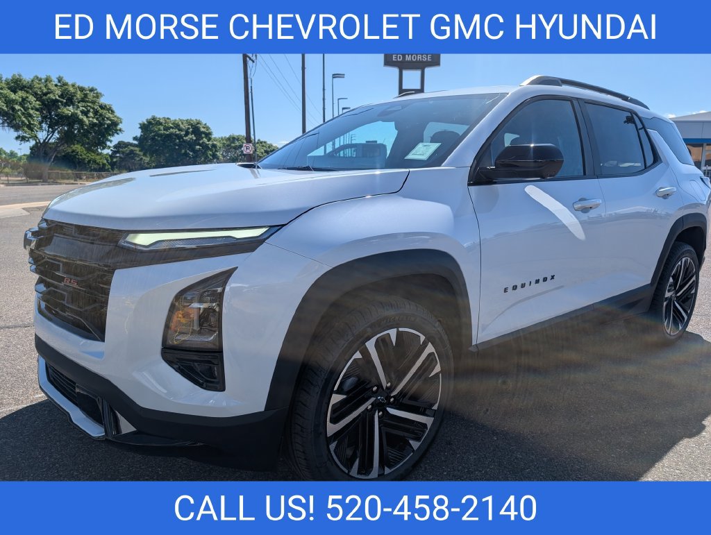 New 2026 Chevrolet Equinox RS w/ Convenience Package III AWD/4WD image 1