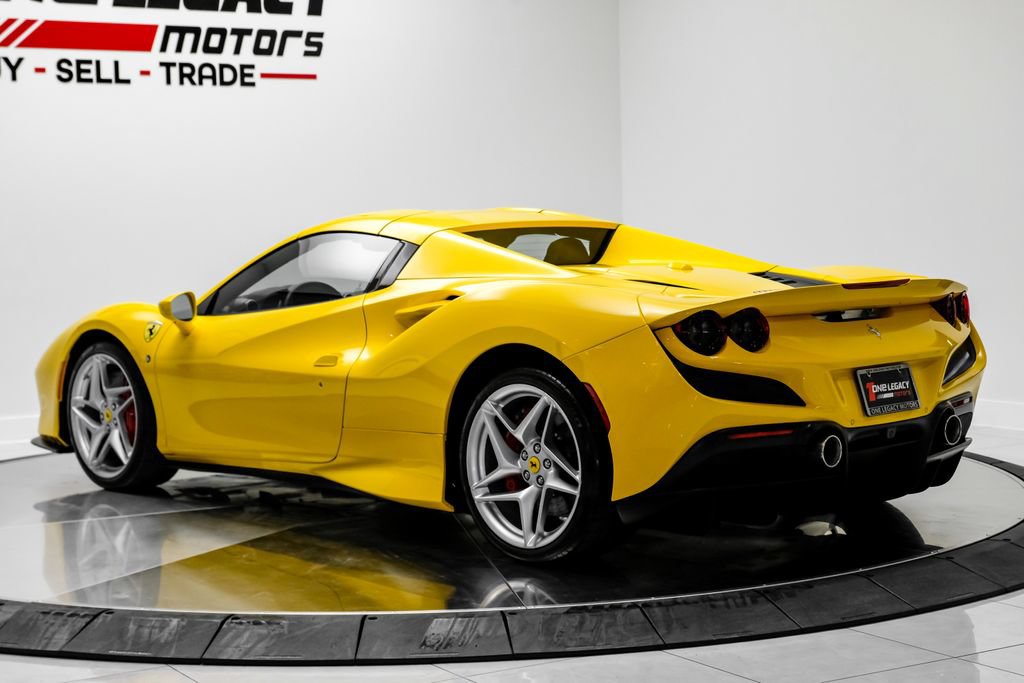 Used 2022 Ferrari F8 Tributo RWD image 12