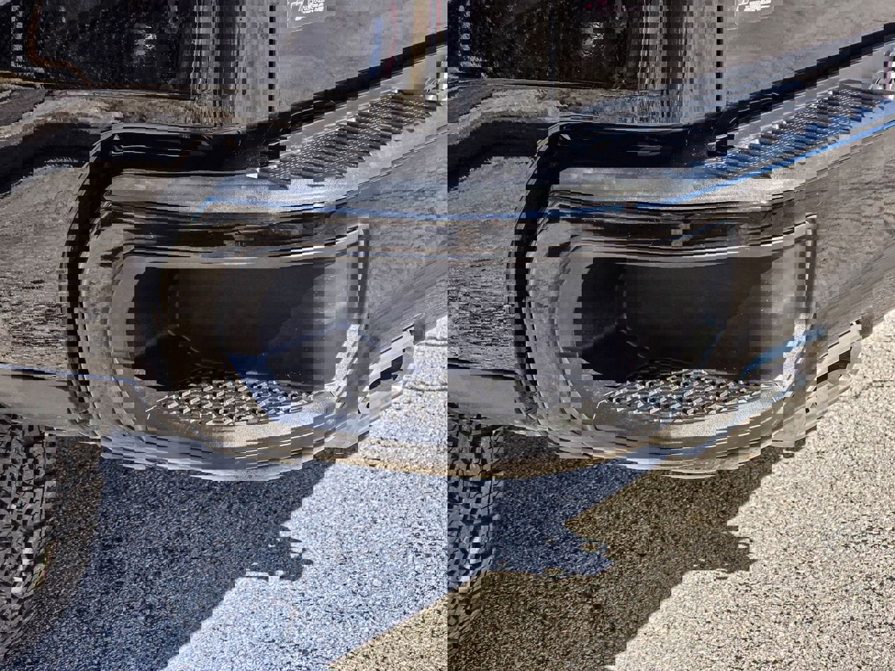 Used 2023 Chevrolet Silverado 1500 LT Trail Boss image 7