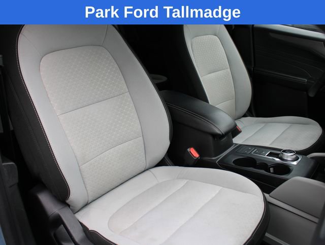 Used 2025 Ford Escape Active w/ Cold Weather Package FWD image 20