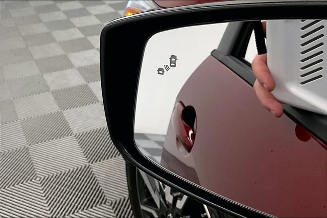 New 2025 Nissan Versa SV w/ Trunk Package image 28