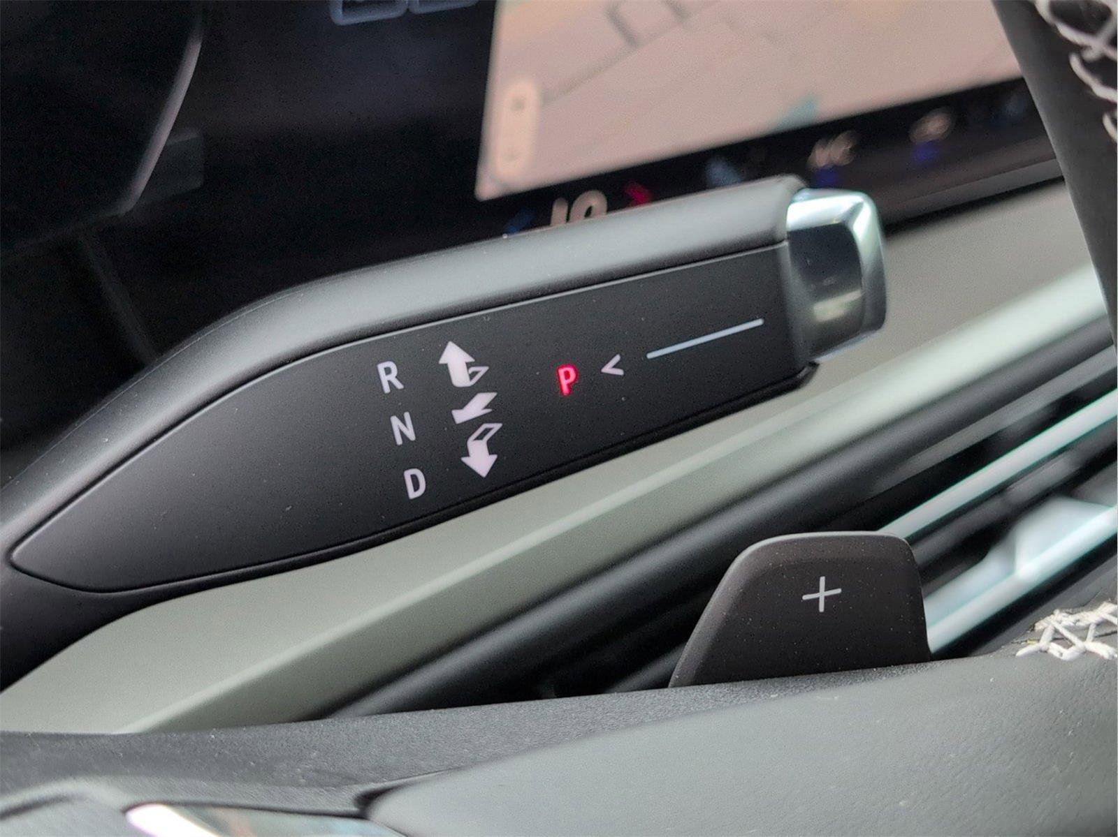 New 2026 Chevrolet Traverse LT w/ Sun and Wheel Package image 11