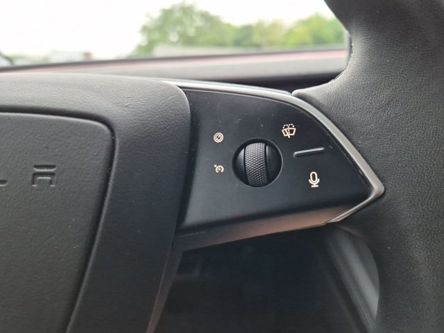 Used 2025 Tesla Model 3 Long Range RWD image 17