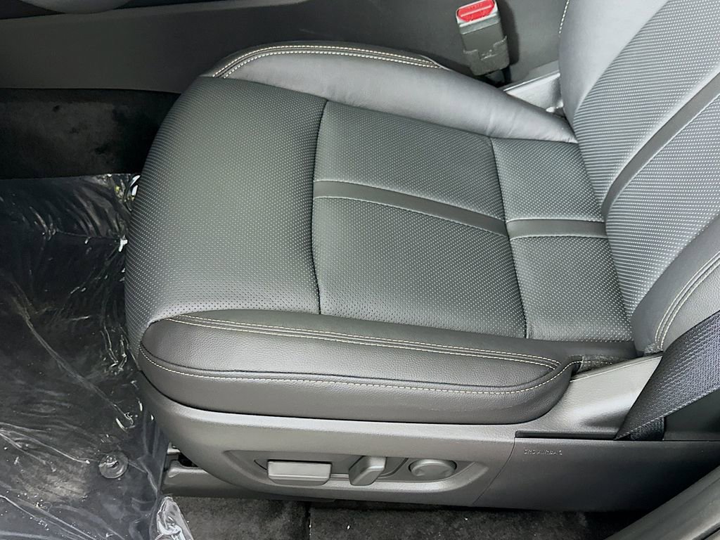 Certified 2024 MAZDA CX-90 Plug-In Hybrid w/ Preferred image 23