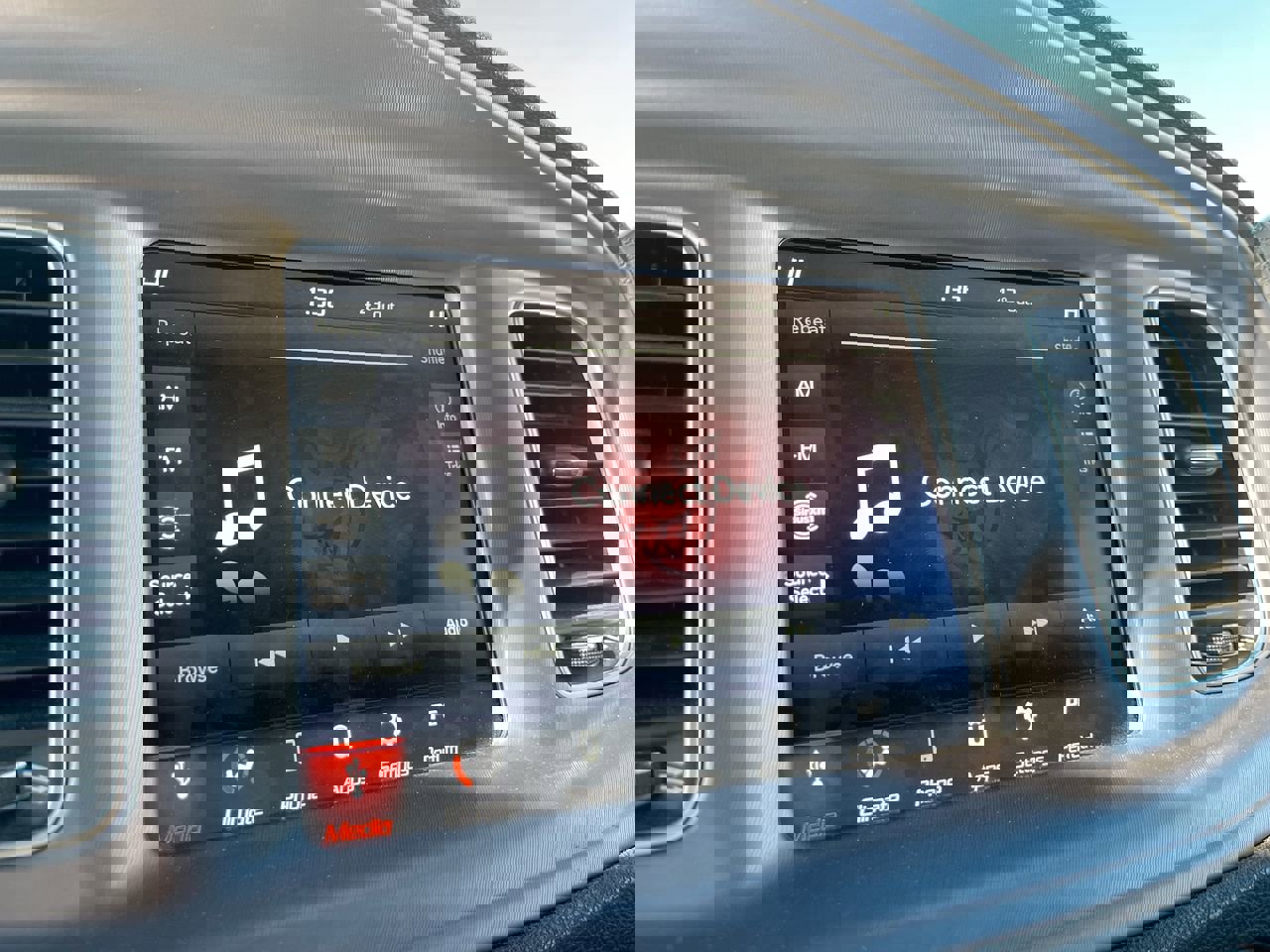 Used 2023 Dodge Charger GT image 34