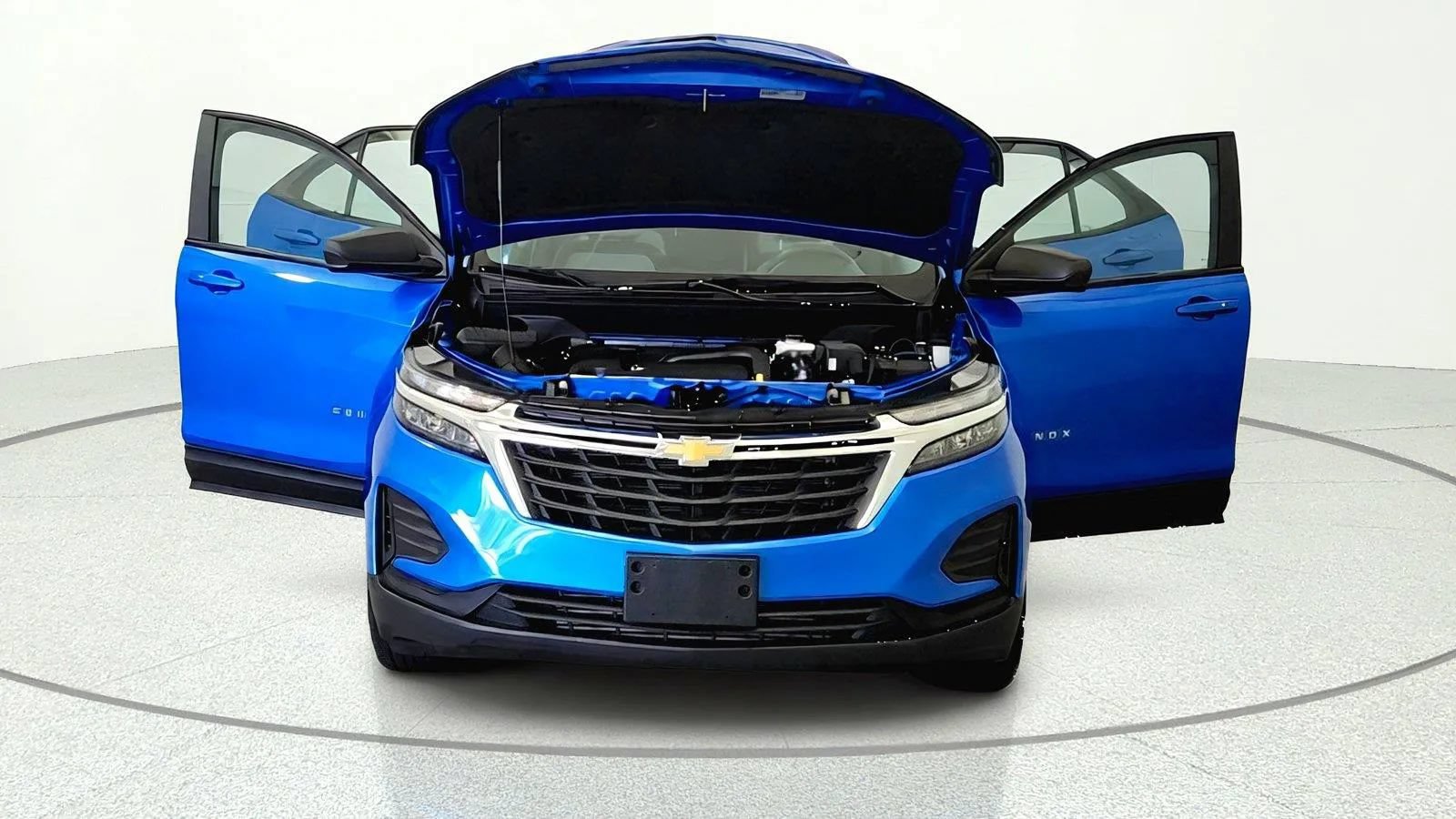 Used 2024 Chevrolet Equinox LS w/ LPO, Floor Liner Package FWD image 8