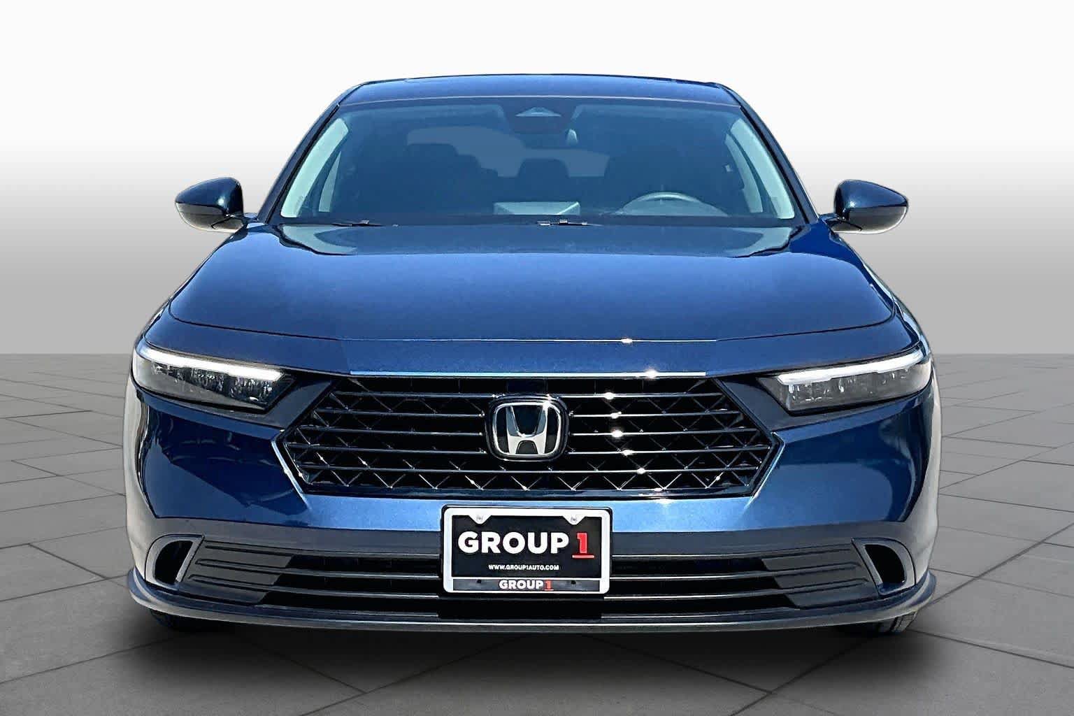 Used 2023 Honda Accord EX image 4