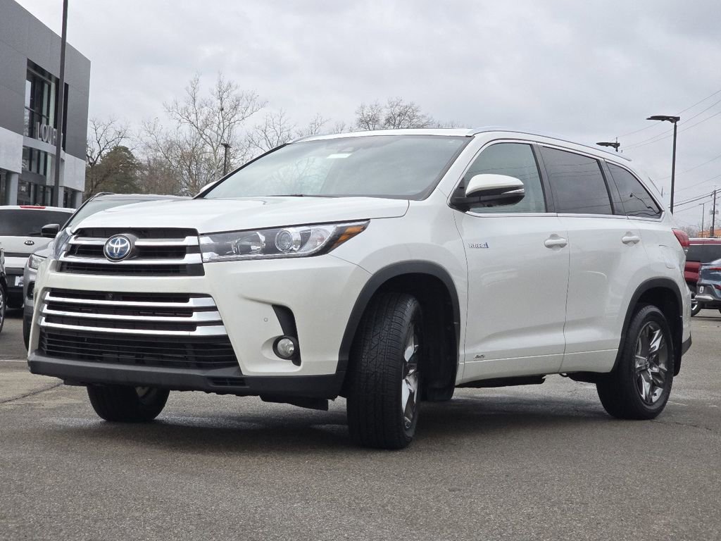 Used 2017 Toyota Highlander Limited image 13