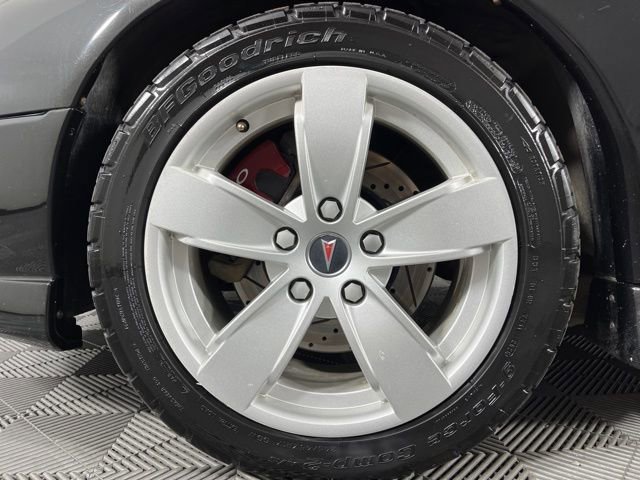 Used 2005 Pontiac GTO image 12