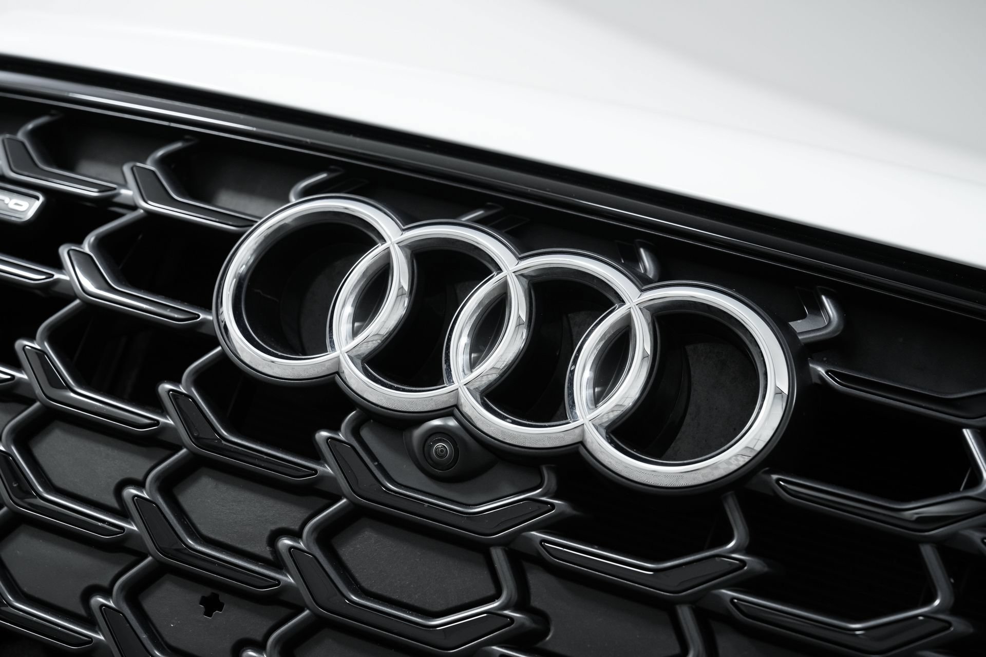 Used 2023 Audi A8 L 3.0T w/ Luxury Package AWD/4WD image 38