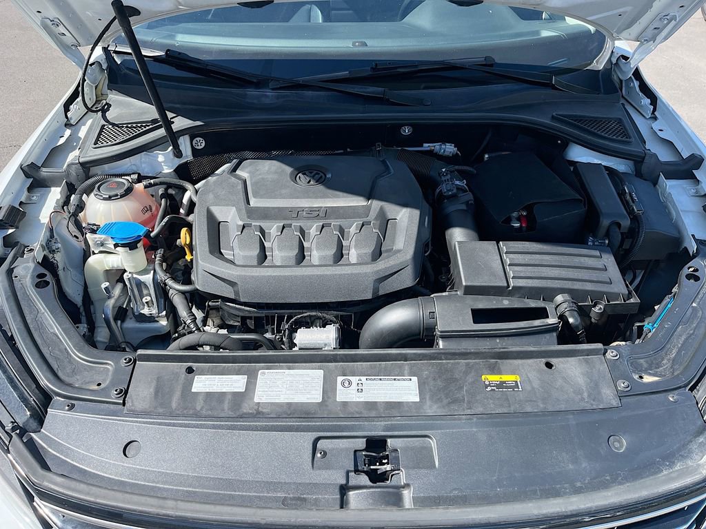 Used 2018 Volkswagen Passat 2.0T SE image 29