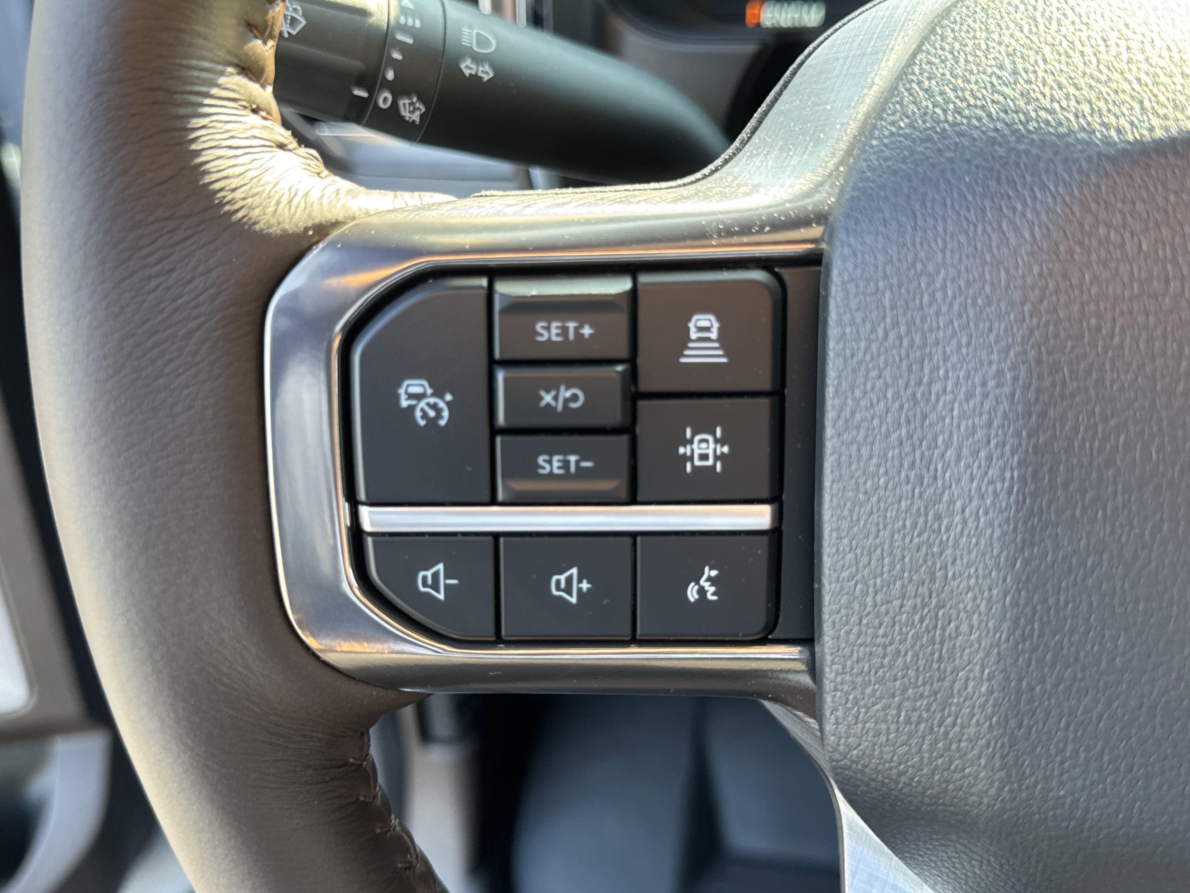 New 2025 Ford F250 King Ranch w/ Chrome Package image 35