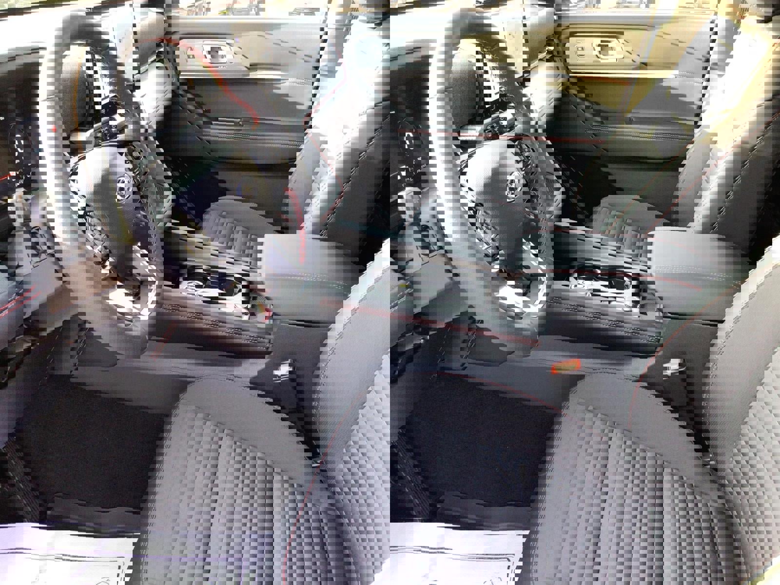 New 2026 Ford Explorer ST-Line w/ ST-Line Street Pack image 3