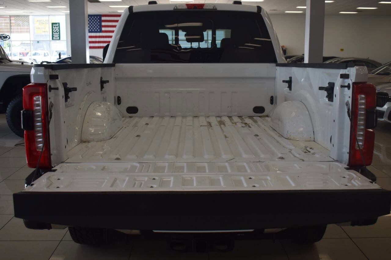 Used 2023 Ford F250 Lariat w/ Chrome Package AWD/4WD image 34