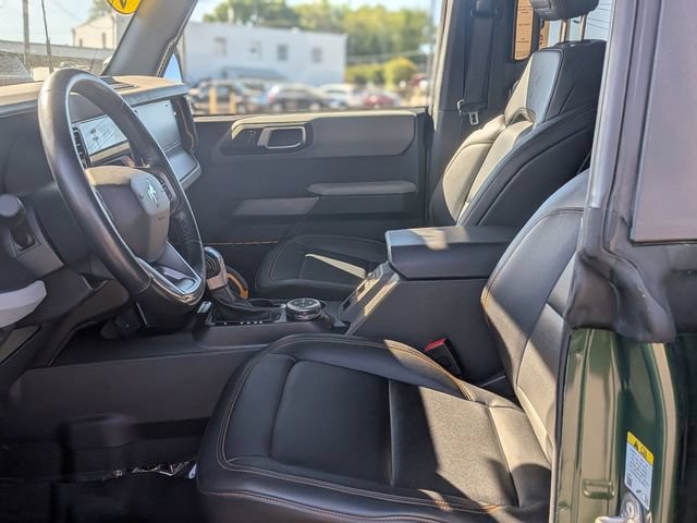 Used 2022 Ford Bronco Badlands w/ Sasquatch Package AWD/4WD image 13