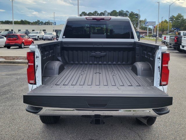 New 2026 Chevrolet Silverado 2500 LTZ w/ LTZ Premium Package image 6