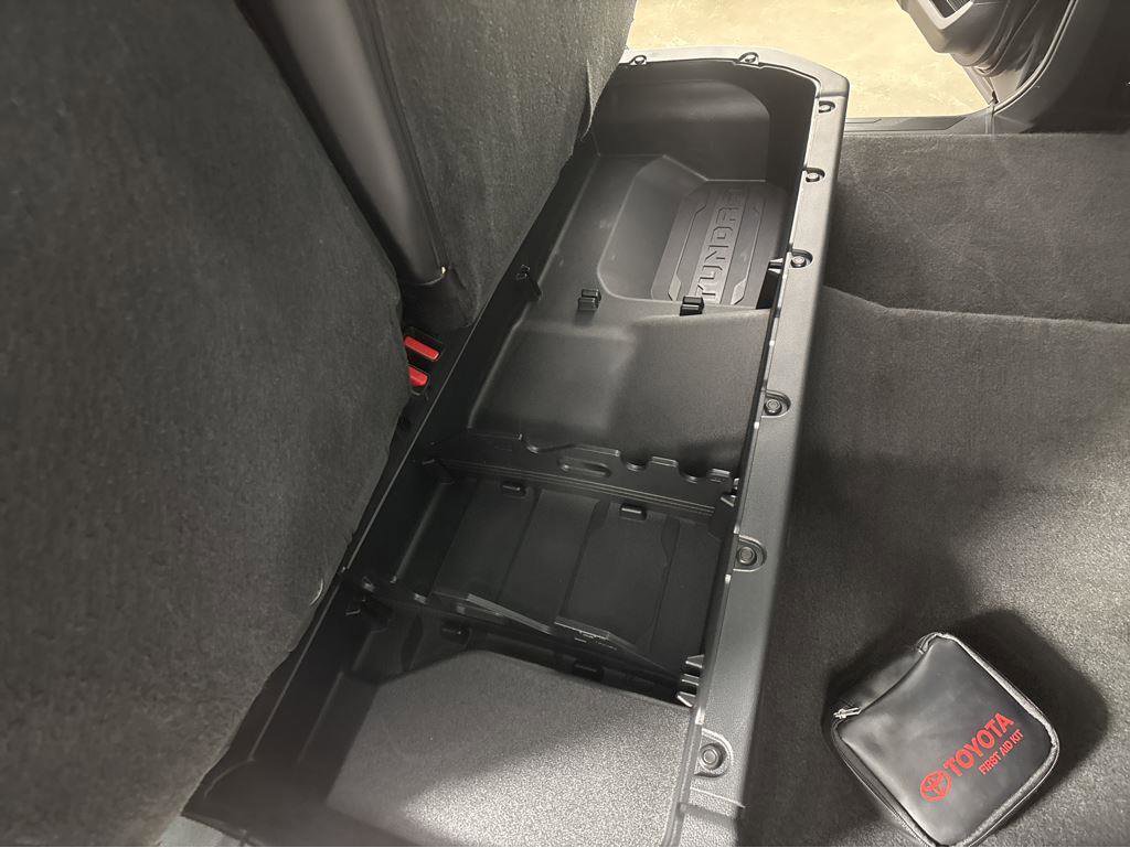 Used 2023 Toyota Tundra Platinum image 27