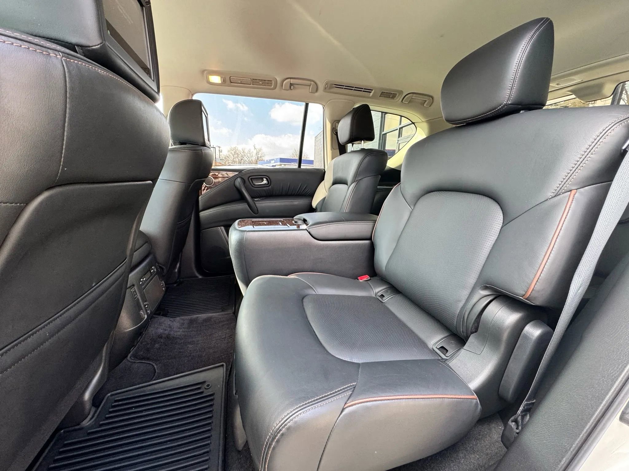 Used 2020 Nissan Armada Platinum w/ Captain's Chairs Package image 18