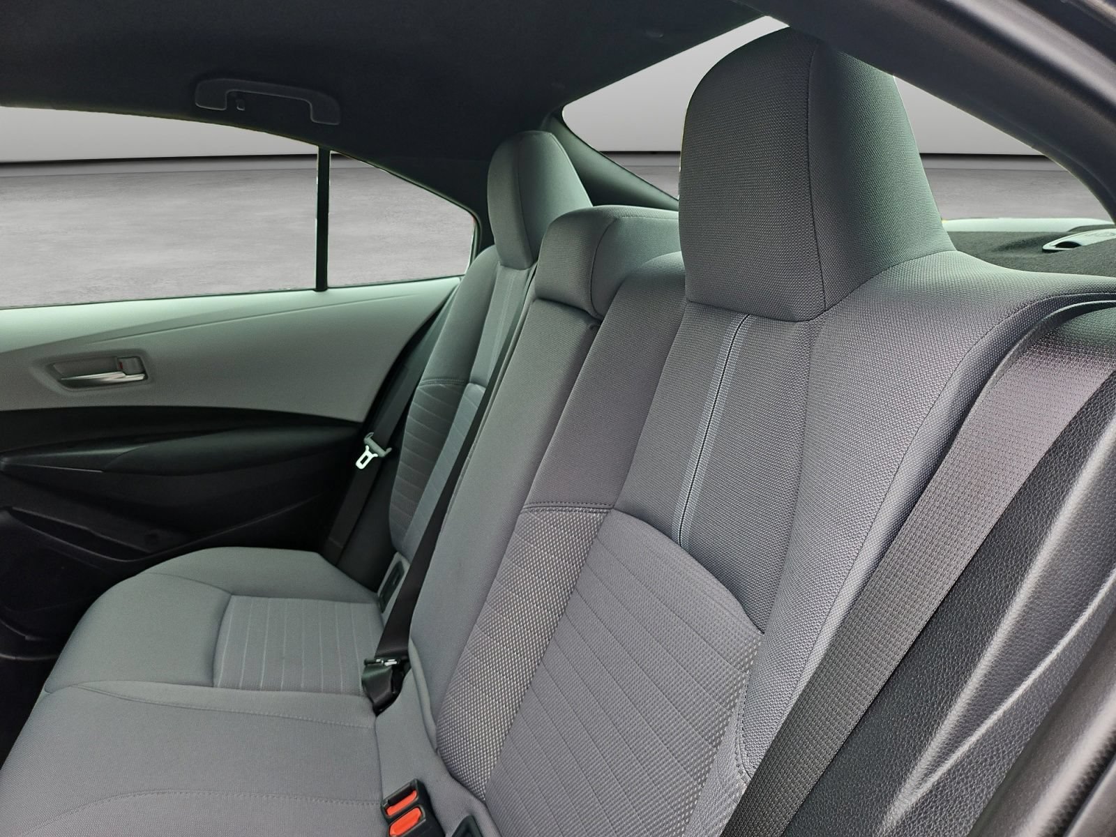 Used 2026 Toyota Corolla SE FWD image 42