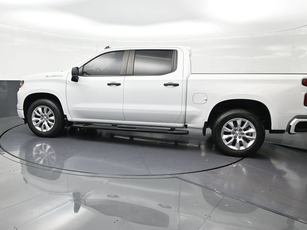 Used 2024 Chevrolet Silverado 1500 Custom image 8