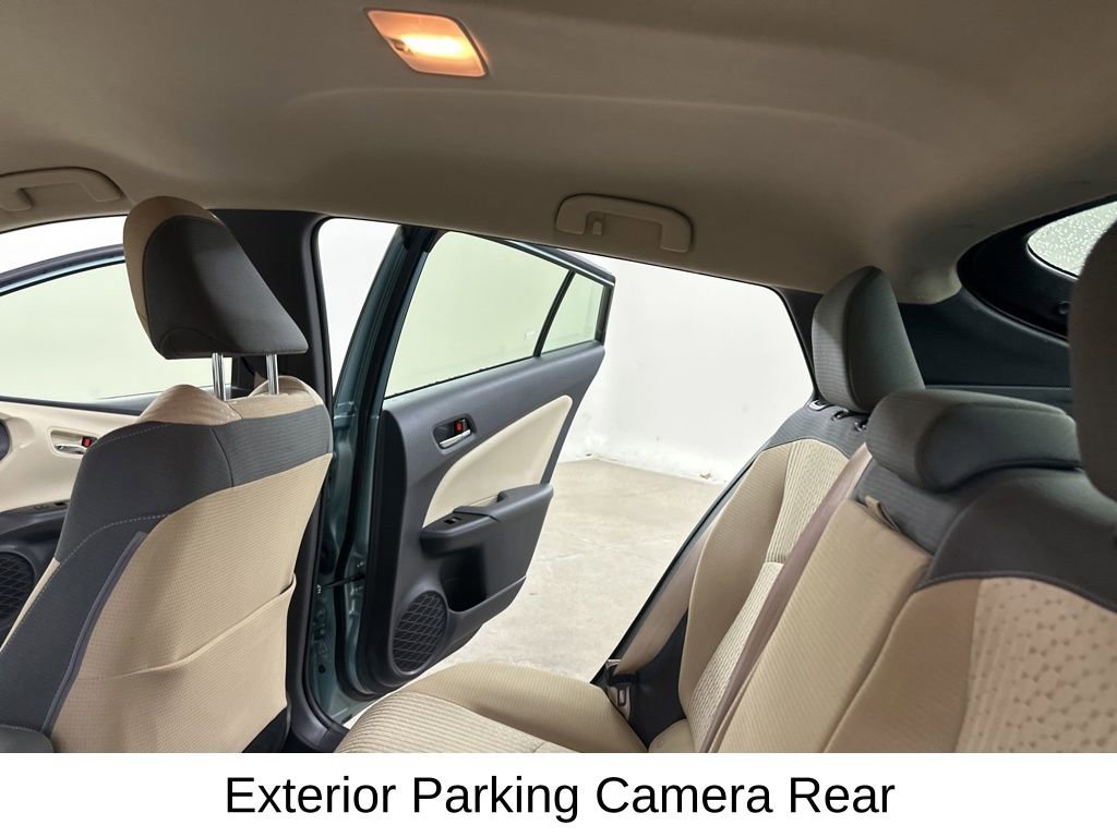 Used 2017 Toyota Prius Three image 30