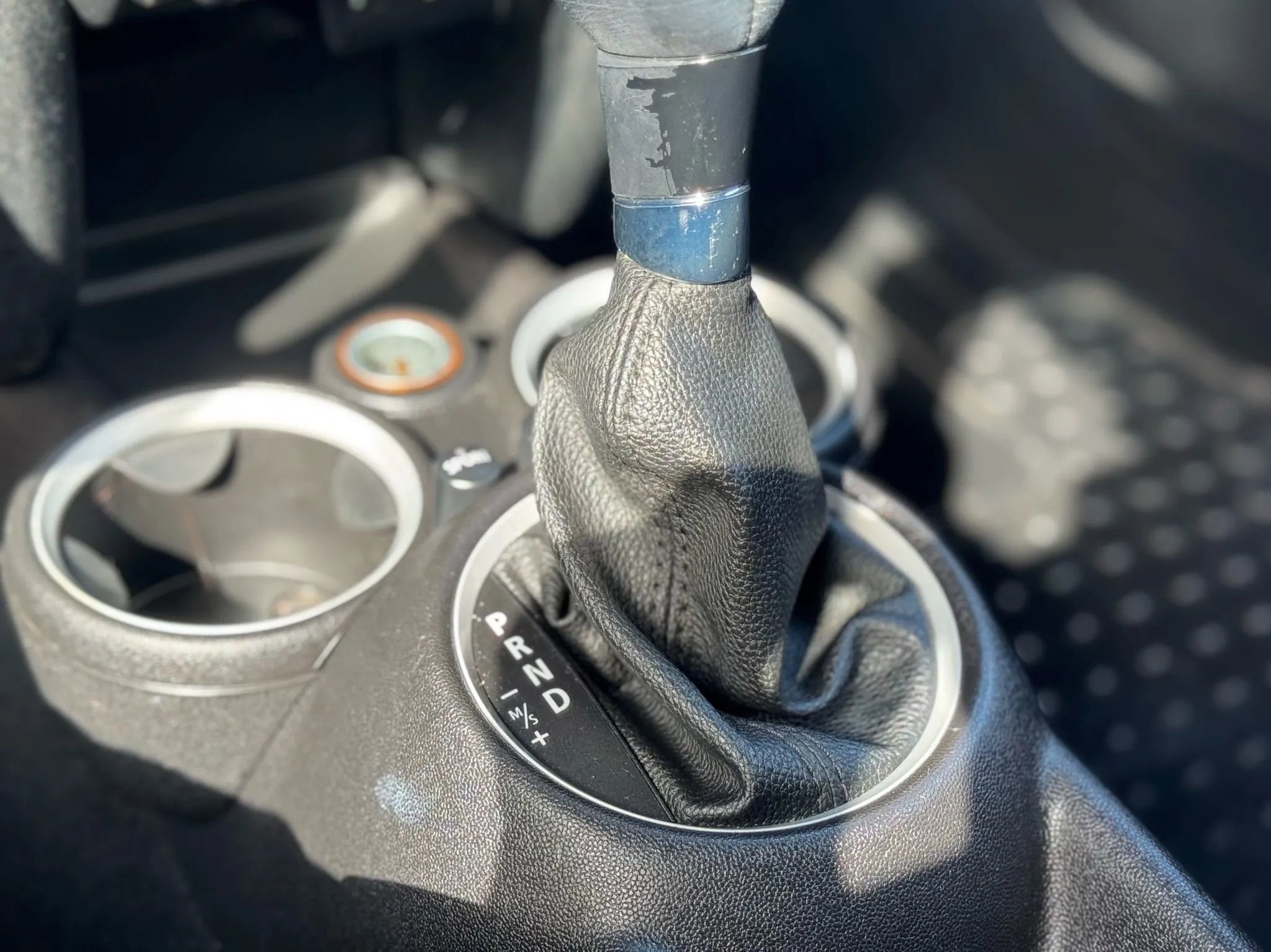 Used 2012 MINI Cooper Convertible image 31