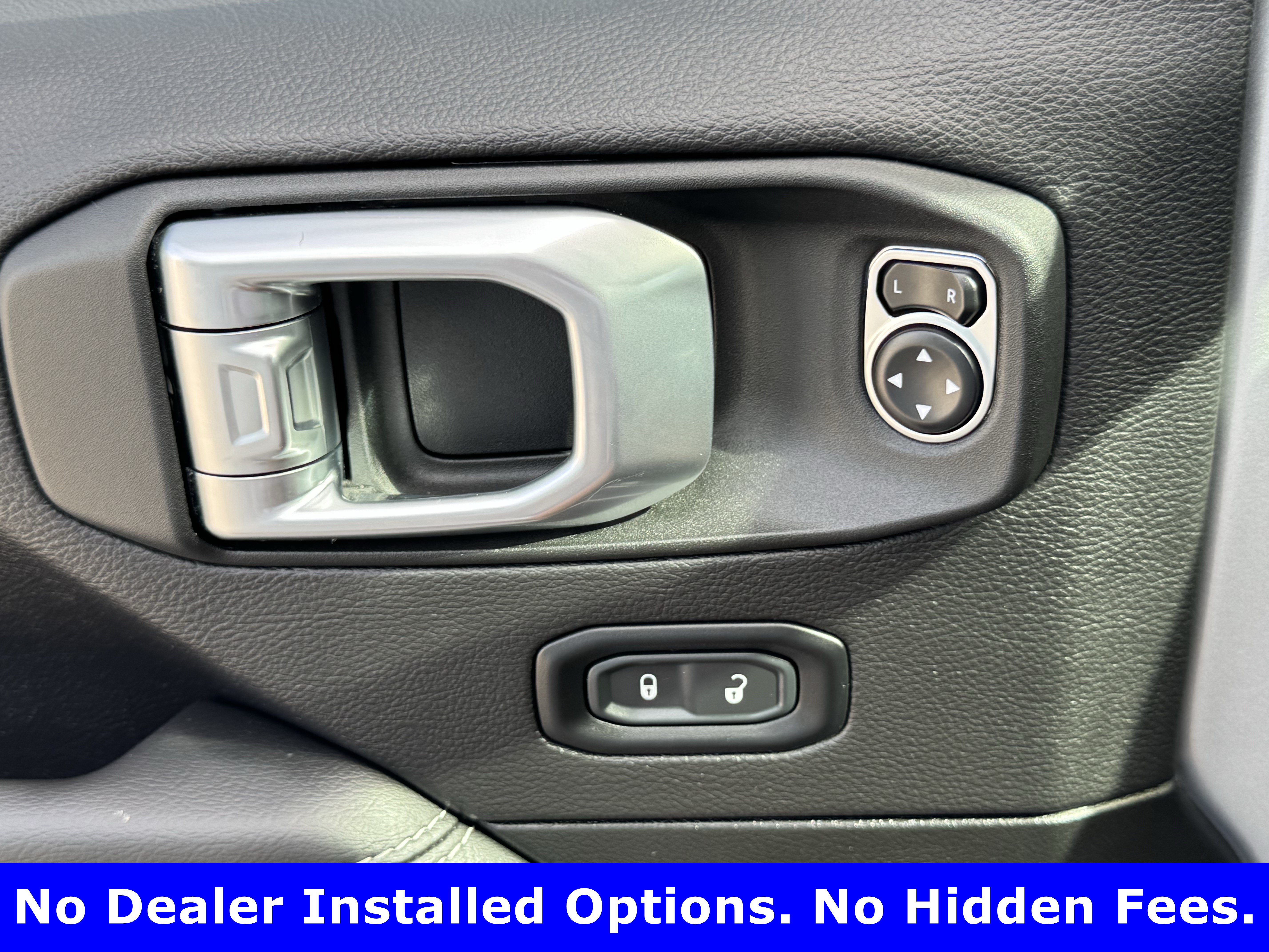 Used 2023 Jeep Wrangler Unlimited Sahara w/ Cold Weather Group AWD/4WD image 22