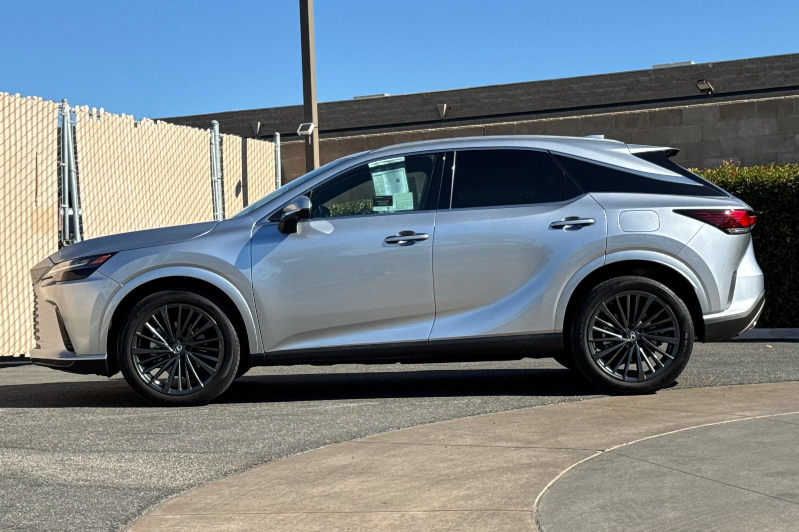Certified 2025 Lexus RX 350h w/ Convenience Package AWD/4WD image 7