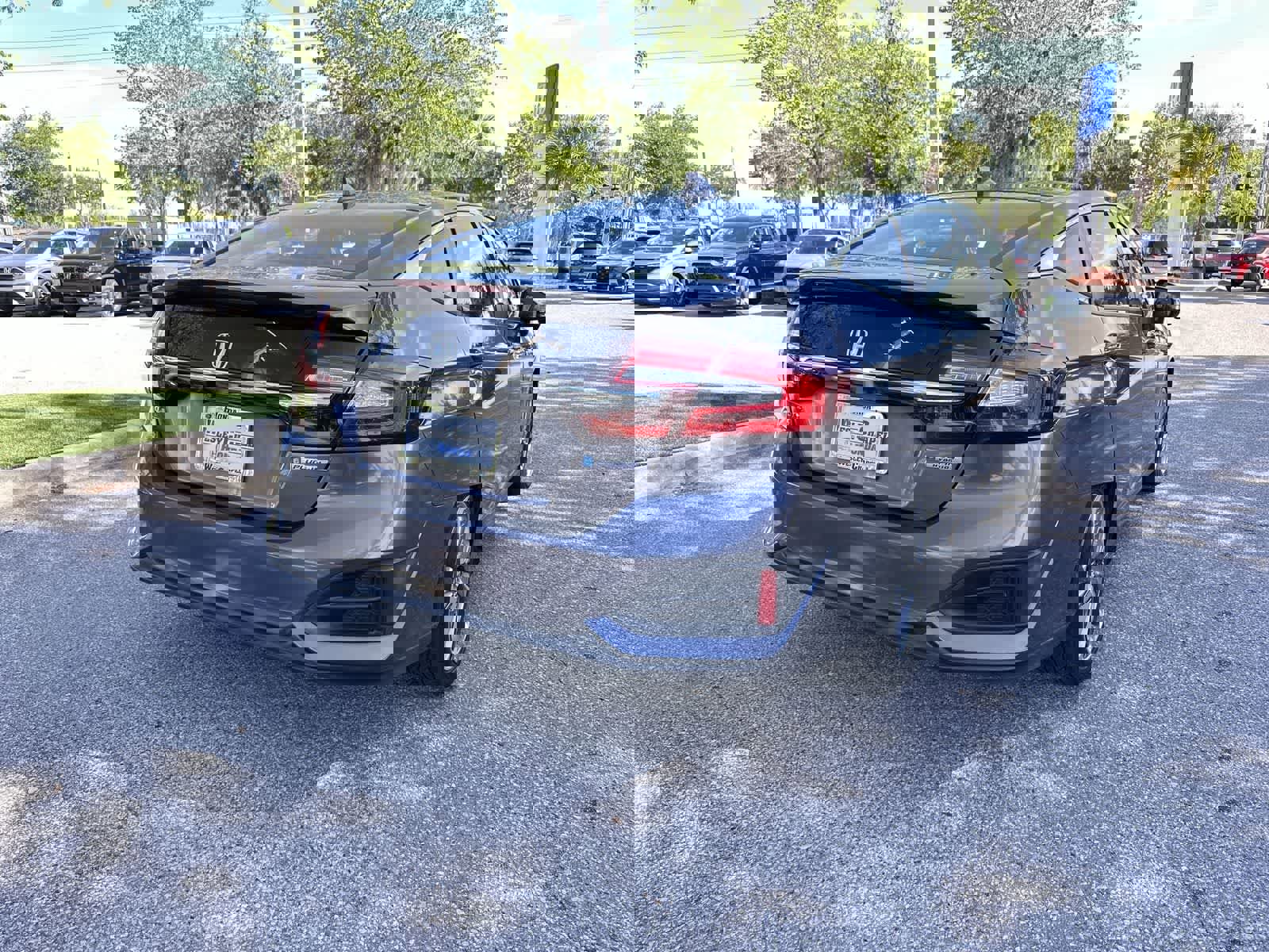 Used 2018 Honda Clarity Plug-In Hybrid image 6