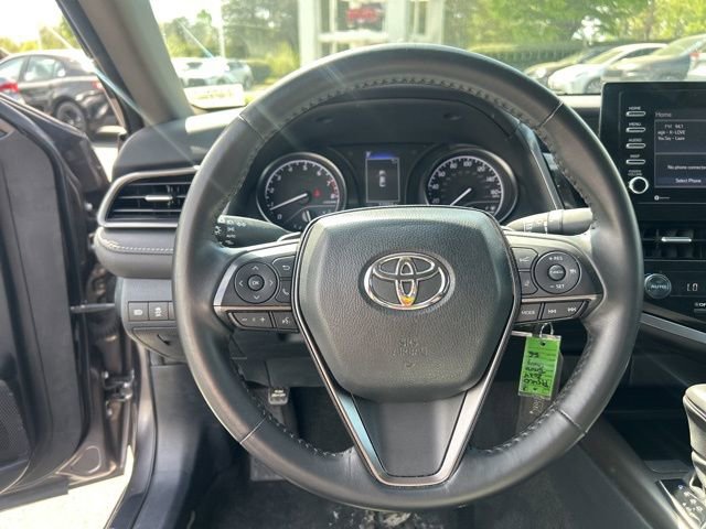 Used 2024 Toyota Camry SE FWD image 19
