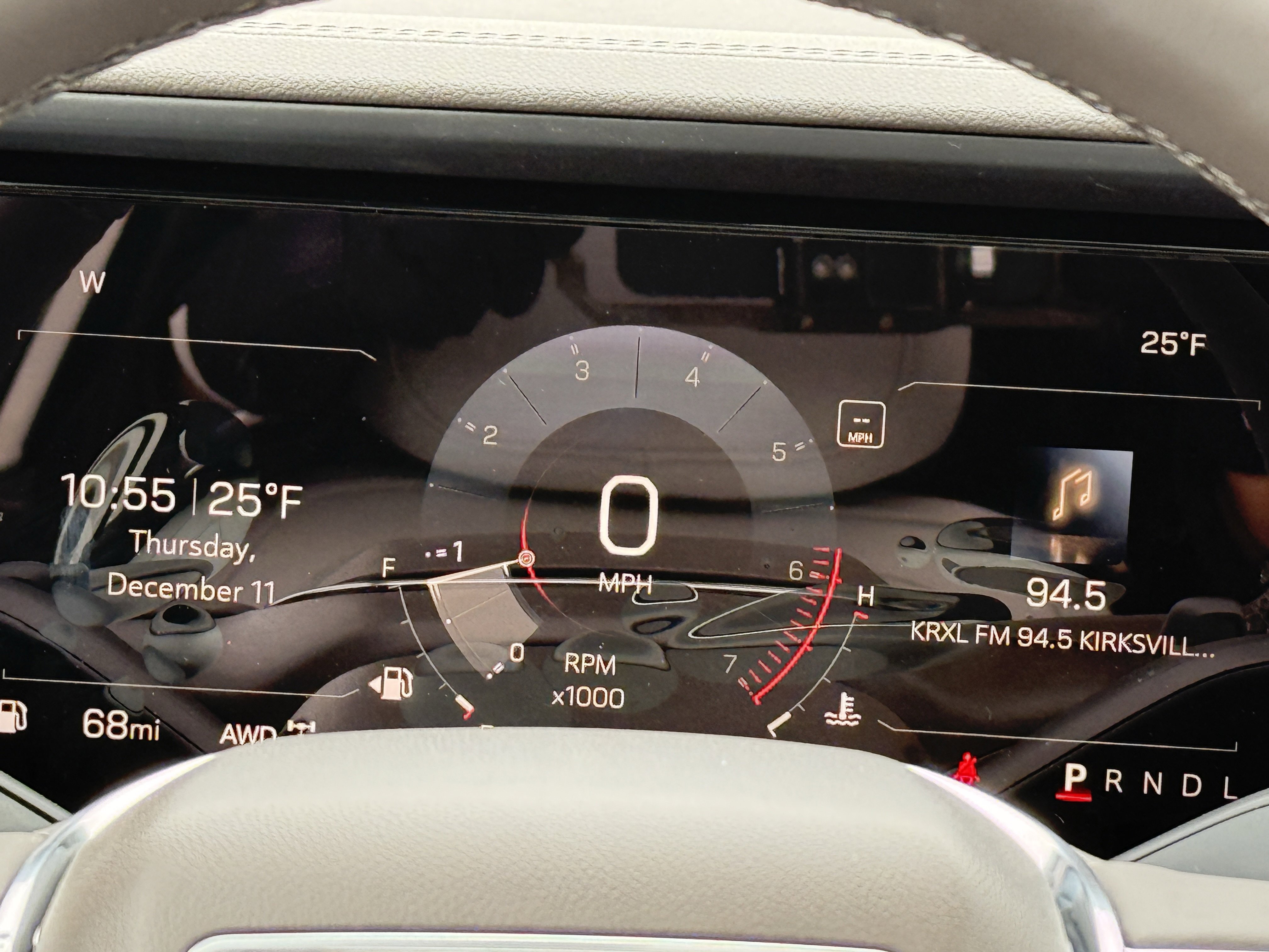 New 2026 GMC Terrain Denali w/ LPO, Floor Liner Package image 23