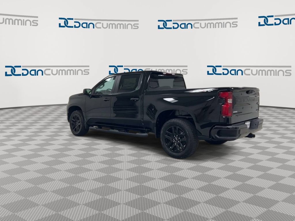 Used 2024 Chevrolet Silverado 1500 Custom w/ Turbomax Blackout Package AWD/4WD image 6
