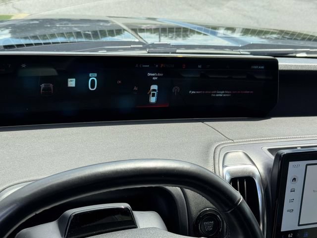 Certified 2025 Ford Expedition Platinum w/ Driver's Package AWD/4WD image 28