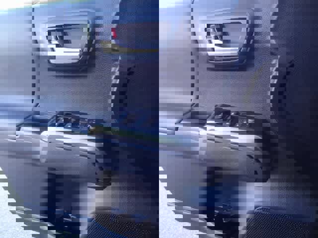 Used 2021 Toyota Tacoma TRD Sport image 17