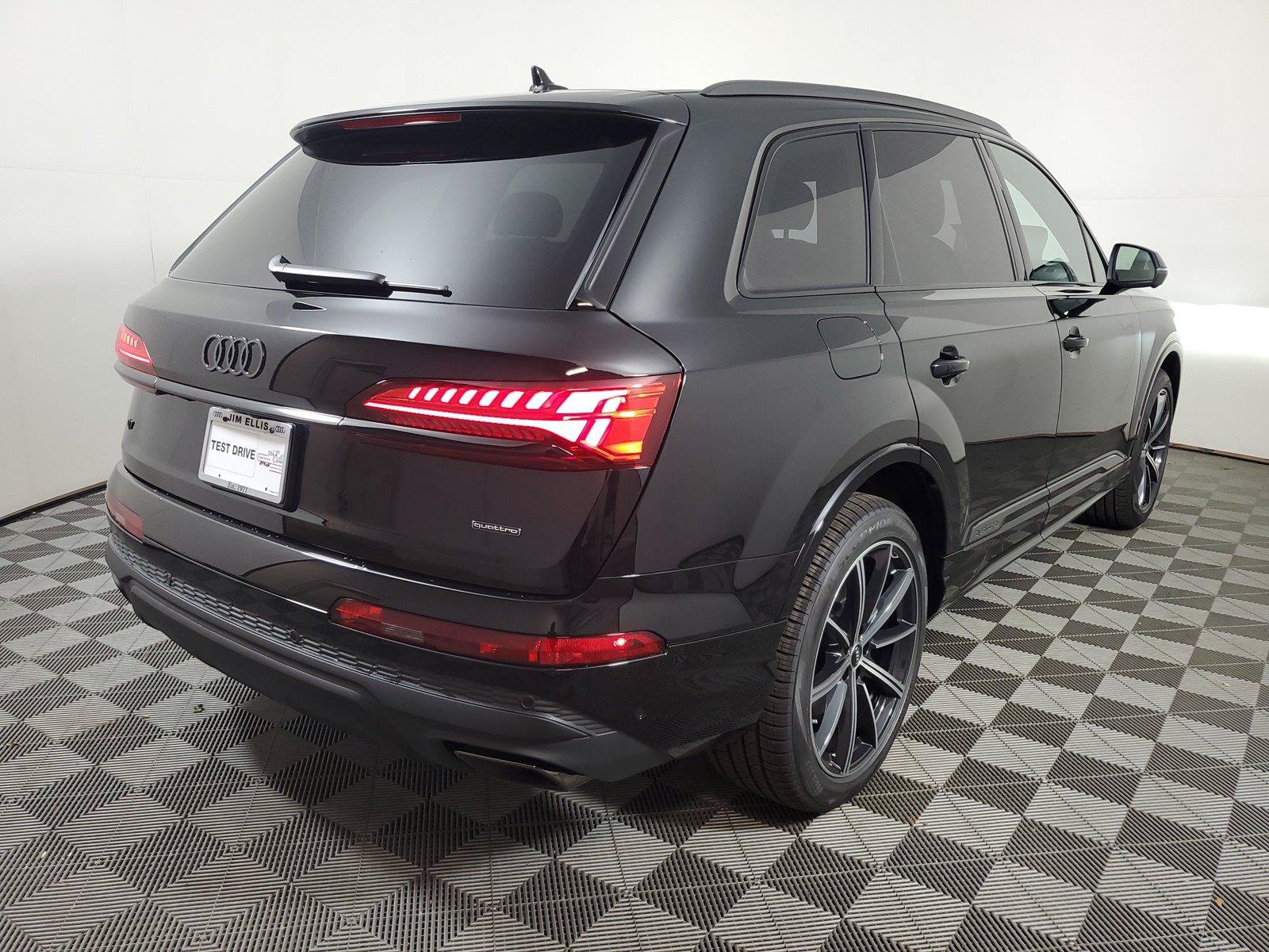 New 2026 Audi Q7 2.0T Premium Plus AWD/4WD image 6