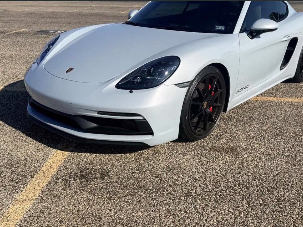 Used 2025 Porsche 718 Cayman GTS RWD image 3