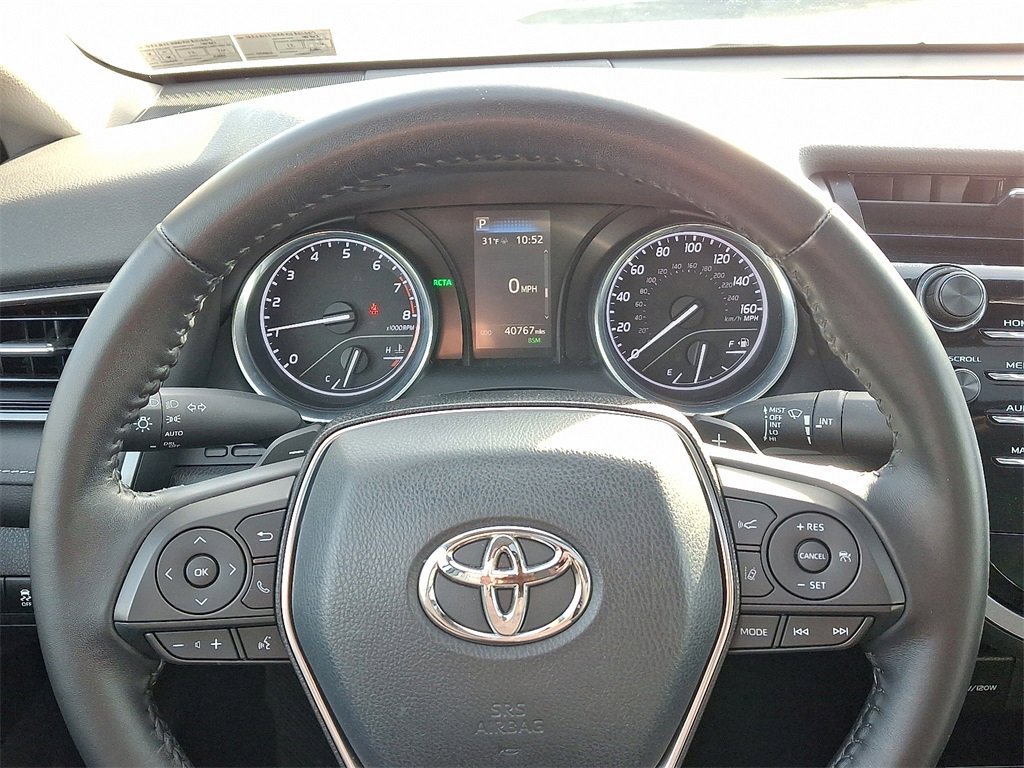 Used 2019 Toyota Camry SE image 19