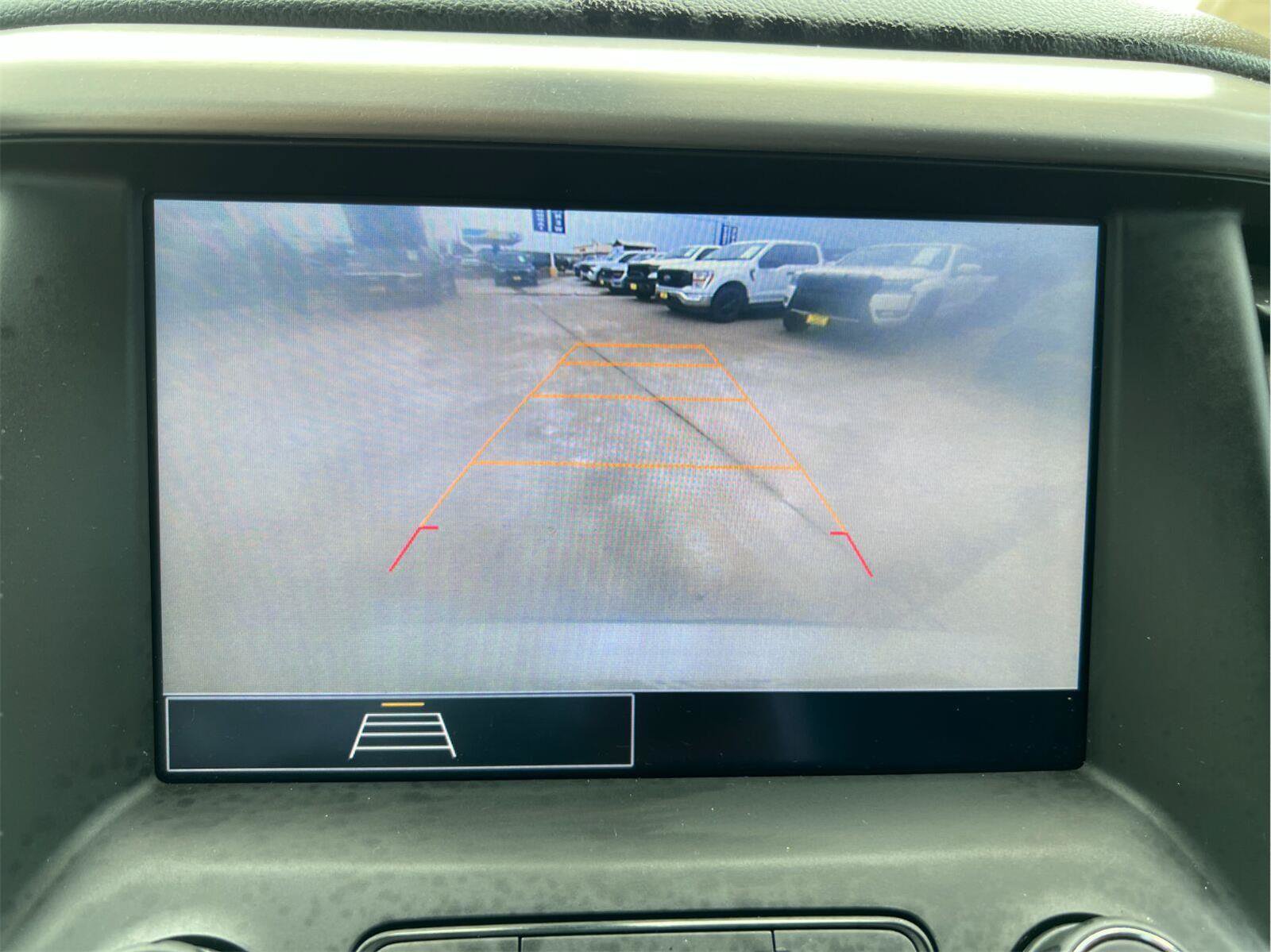Used 2021 GMC Acadia SLE w/ LPO, Floor Liner Package FWD image 24