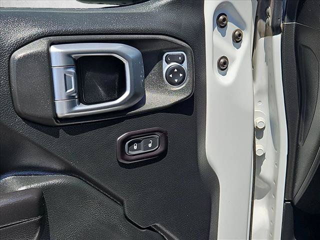 Used 2020 Jeep Gladiator Sport w/ Quick Order Package 24S AWD/4WD image 12