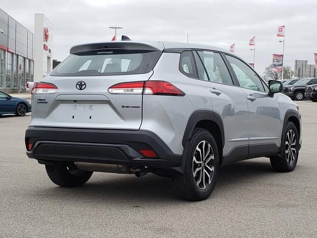 Used 2025 Toyota Corolla Cross AWD Hybrid image 5