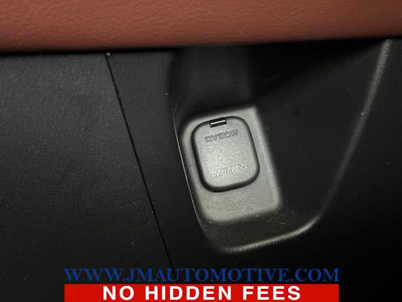 Used 2016 MAZDA CX-9 Signature AWD/4WD image 37