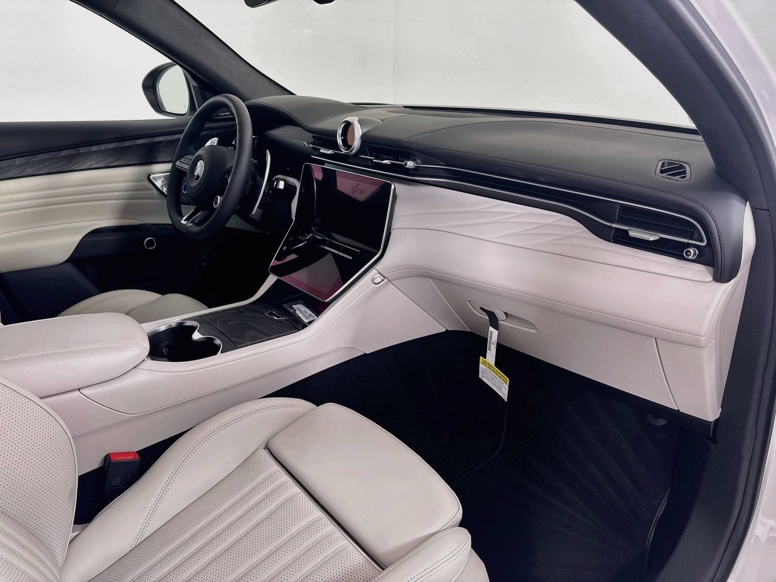 New 2026 Maserati Grecale Modena AWD/4WD image 28