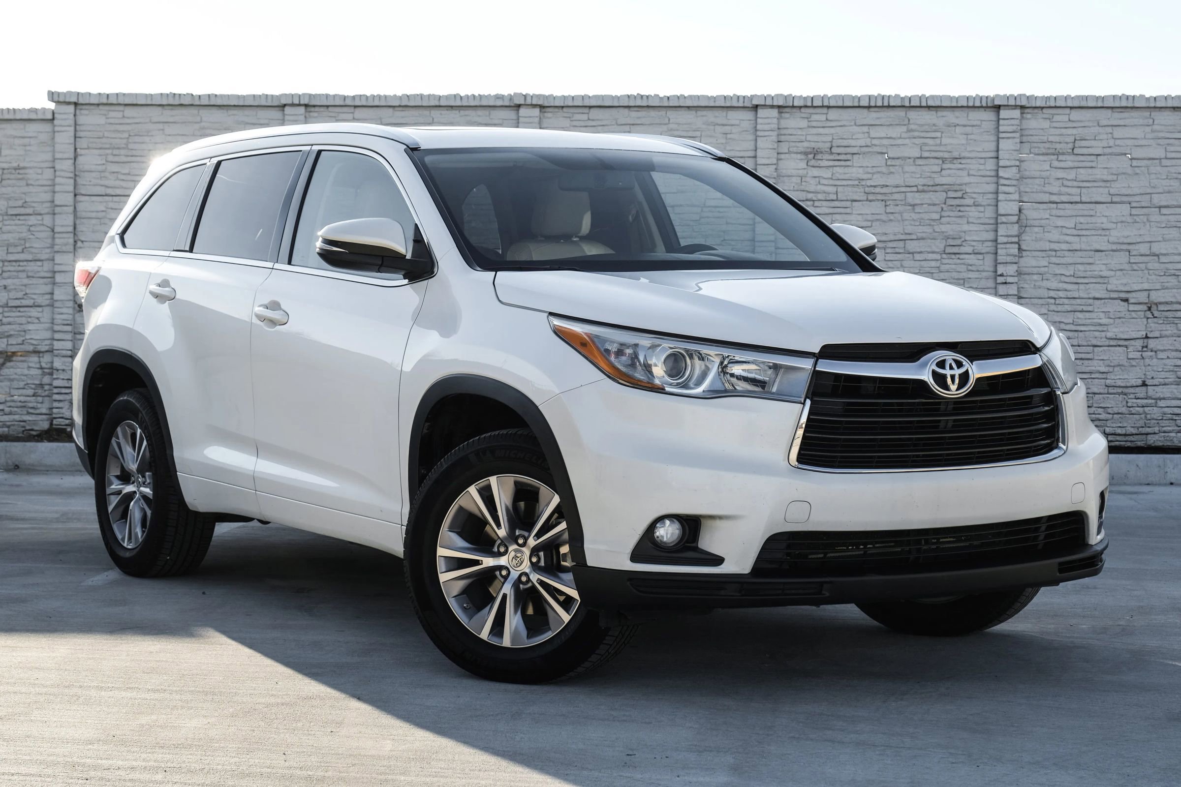 Used 2015 Toyota Highlander XLE image 7