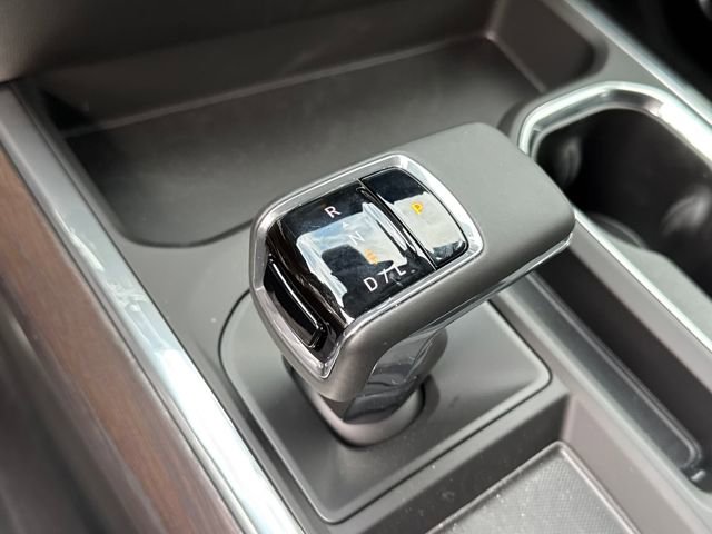 Used 2026 GMC Sierra 1500 SLT w/ SLT Premium Package image 15