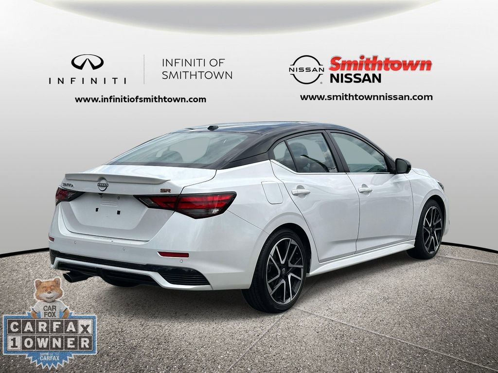 Used 2024 Nissan Sentra SR w/ SR Premium Package FWD image 11