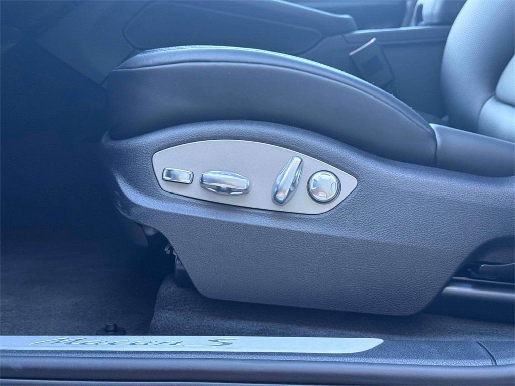 New 2026 Porsche Macan S AWD/4WD image 15