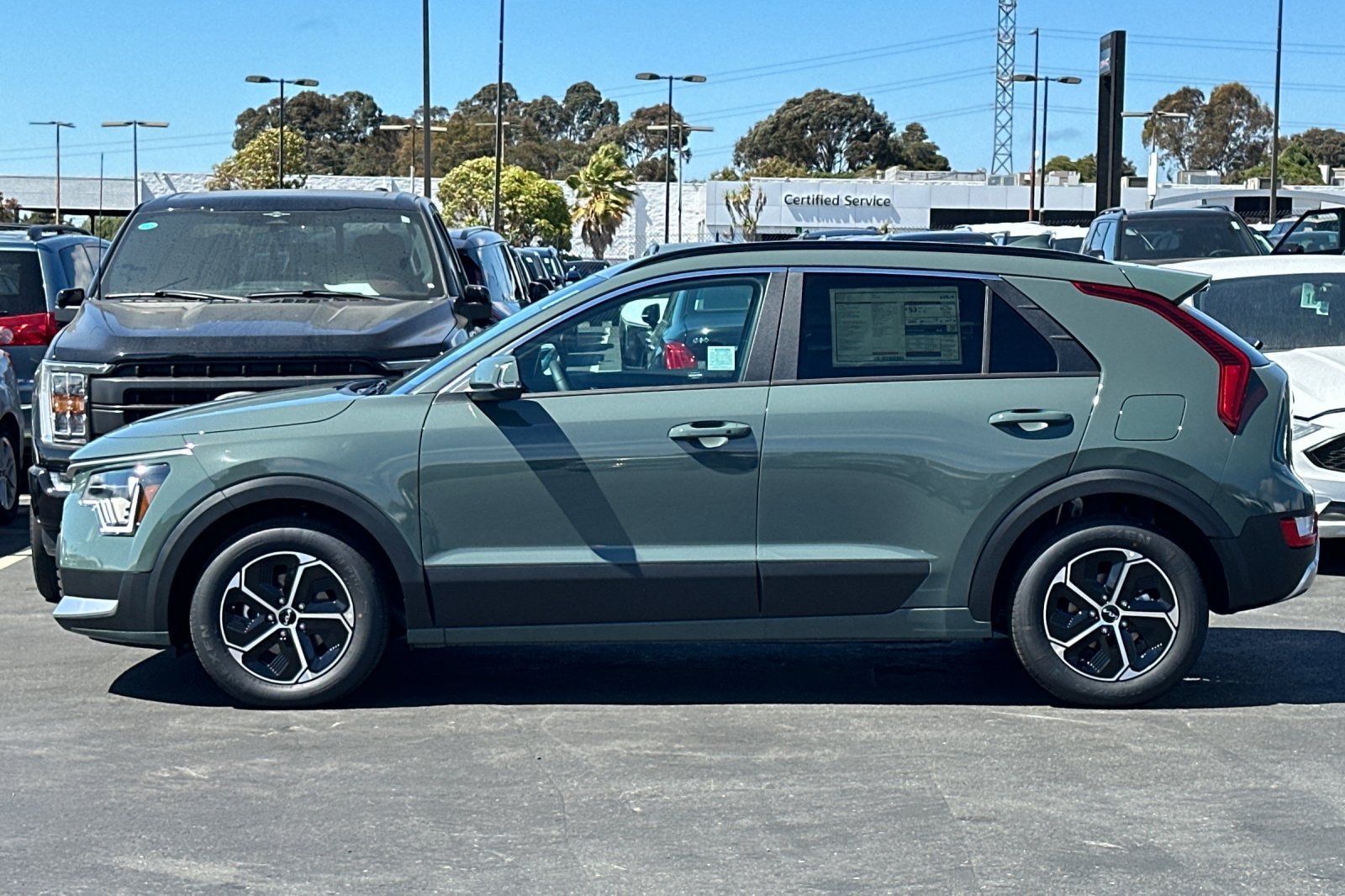 New 2026 Kia Niro EX w/ EX Premium Package FWD image 7