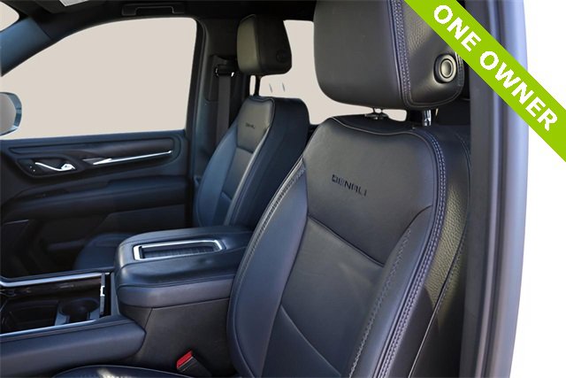 Used 2021 GMC Yukon XL Denali image 11